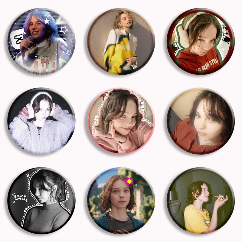 Emma Myers Aesthetic Soft Butt - Pin Button Badge recension och pris